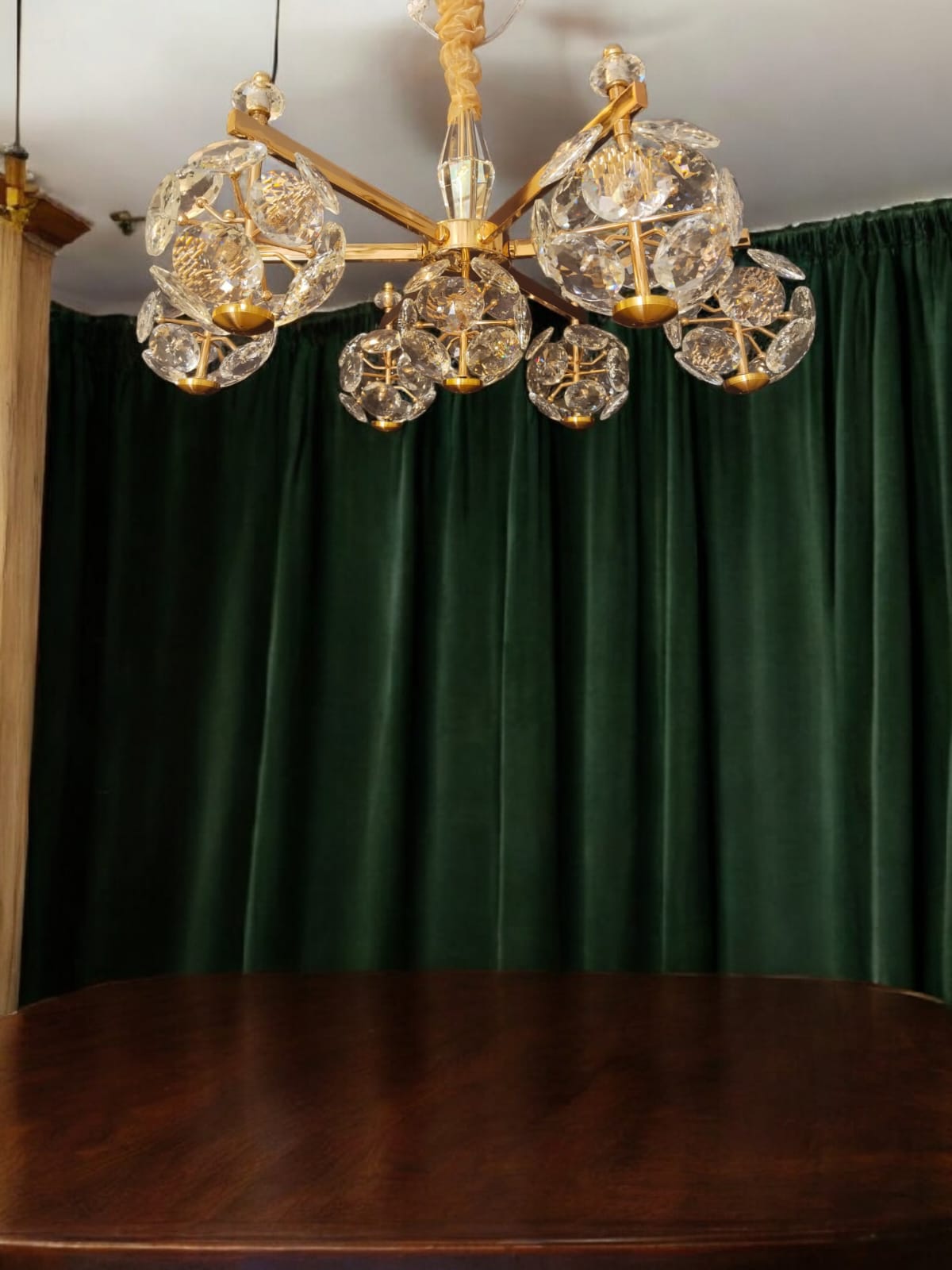 7 ball chandelier - AURA LIGHT