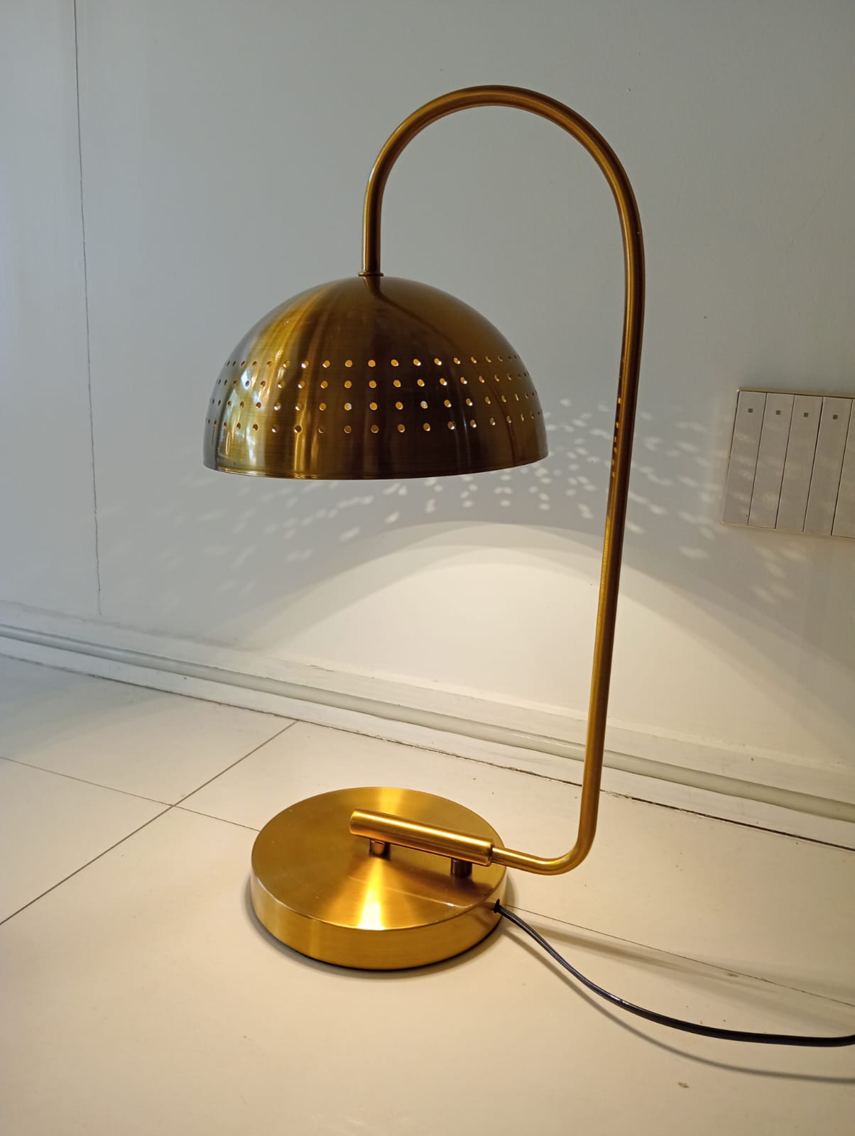 Old style Table lamp - AURA LIGHT