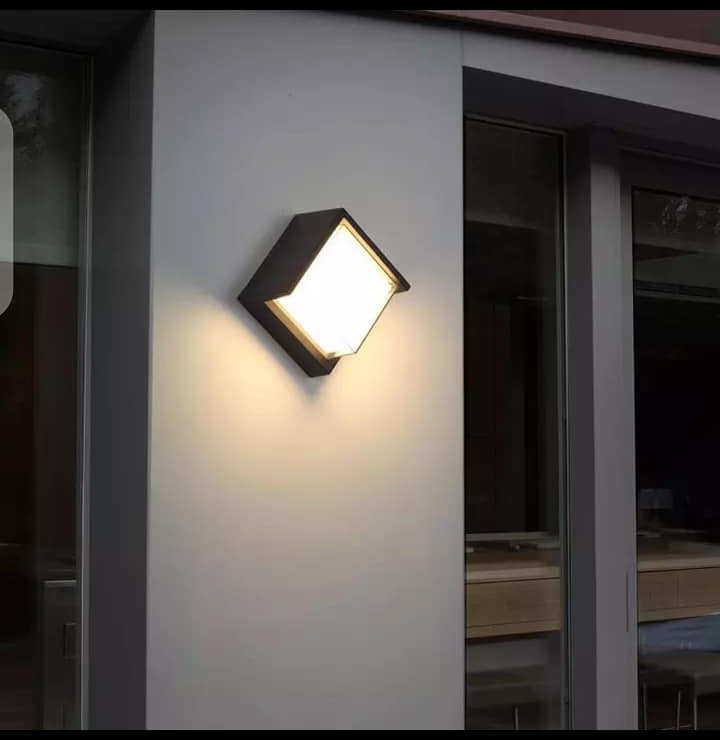 LED OUTDOOR WALL LIGHT - AURA LIGHT