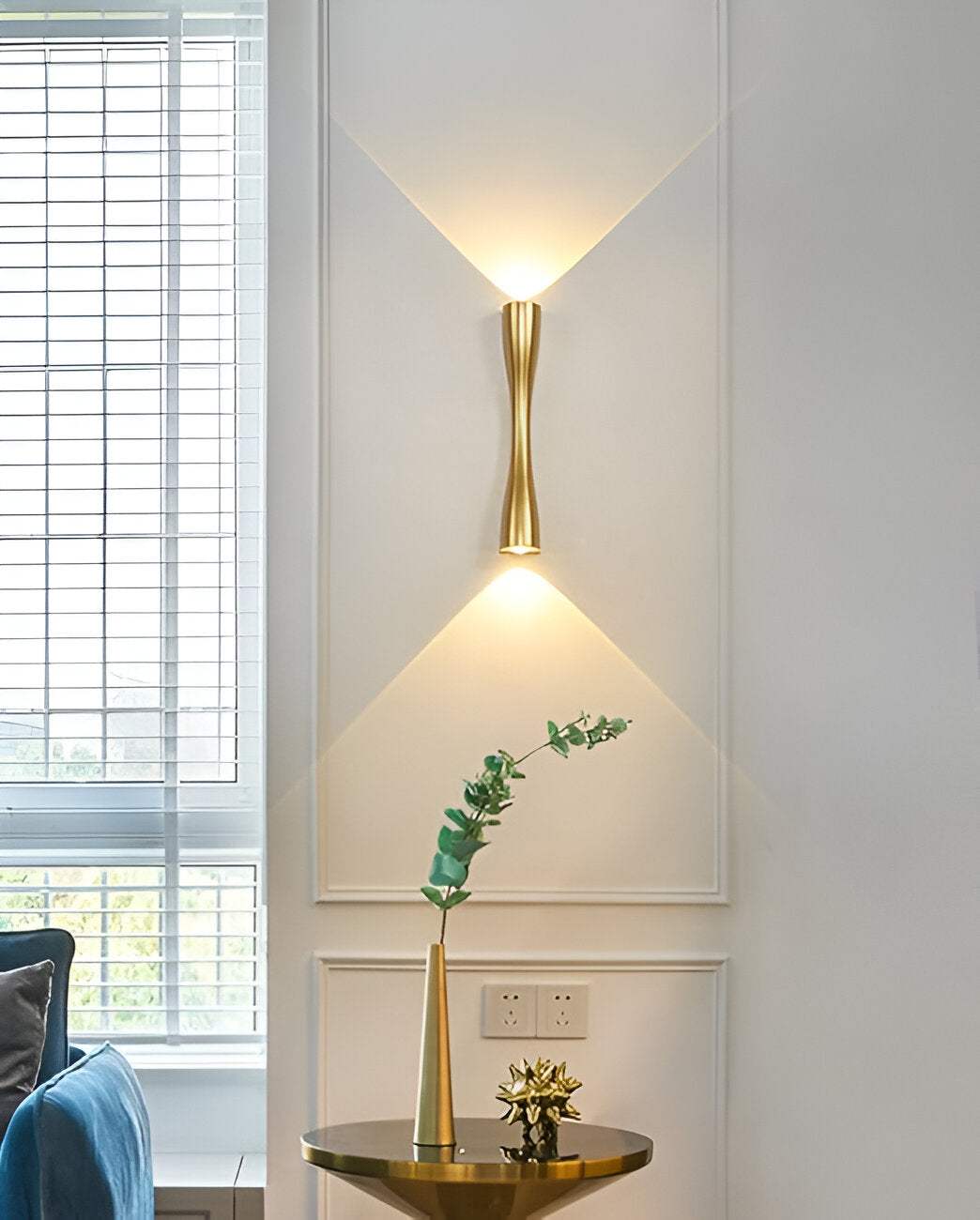 MODERN MINIMALIST DOUBLE HEAD WALL SCONE - AURA LIGHT