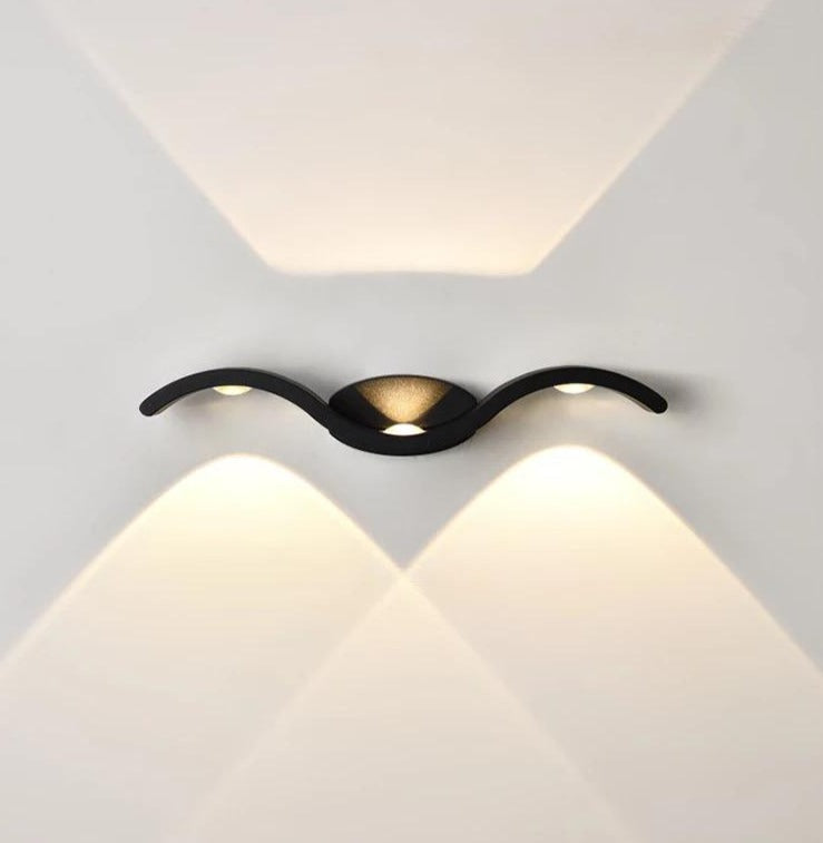BLACK WAVY WALL LIGHT - AURA LIGHT