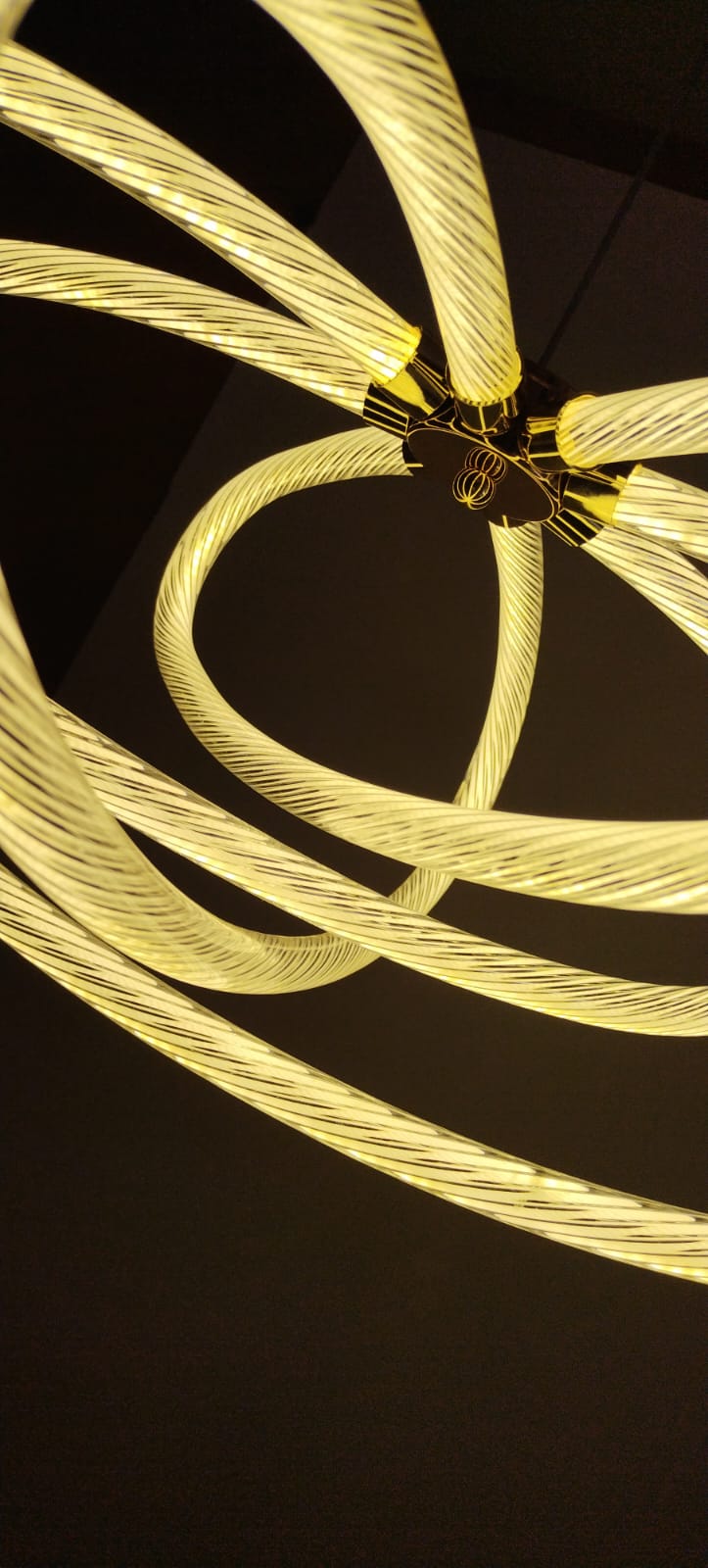 4 RING CLASSIC MINIMALIST CHANDELIER - AURA LIGHT