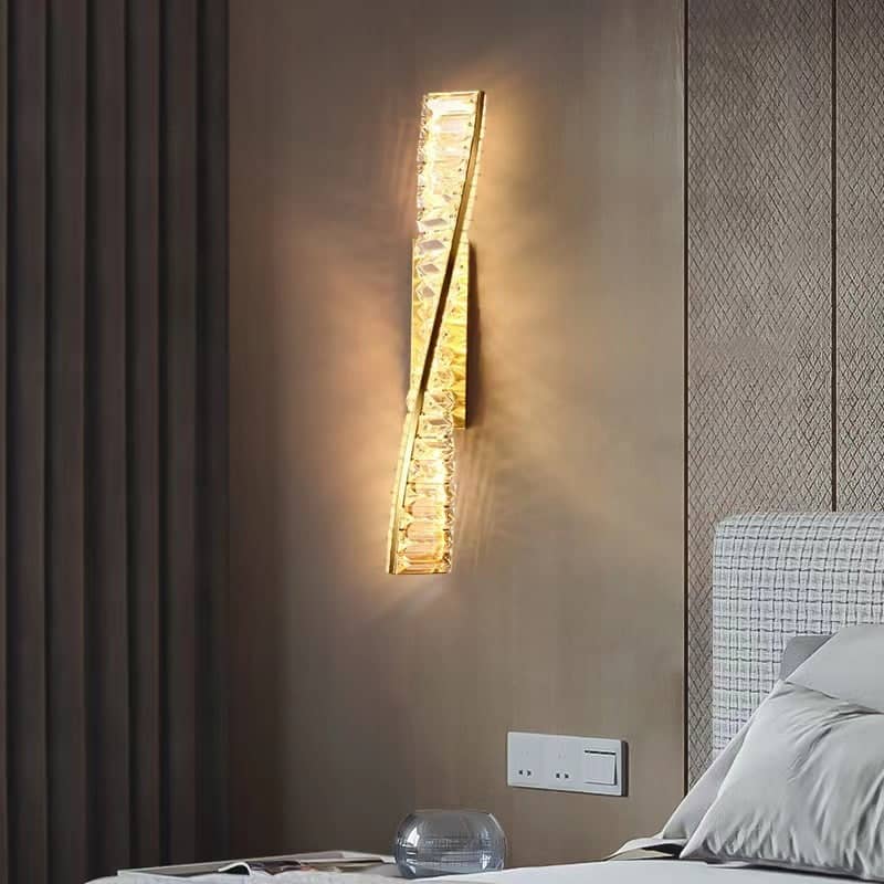 CRYSTAL WALL LAMP - AURA LIGHT