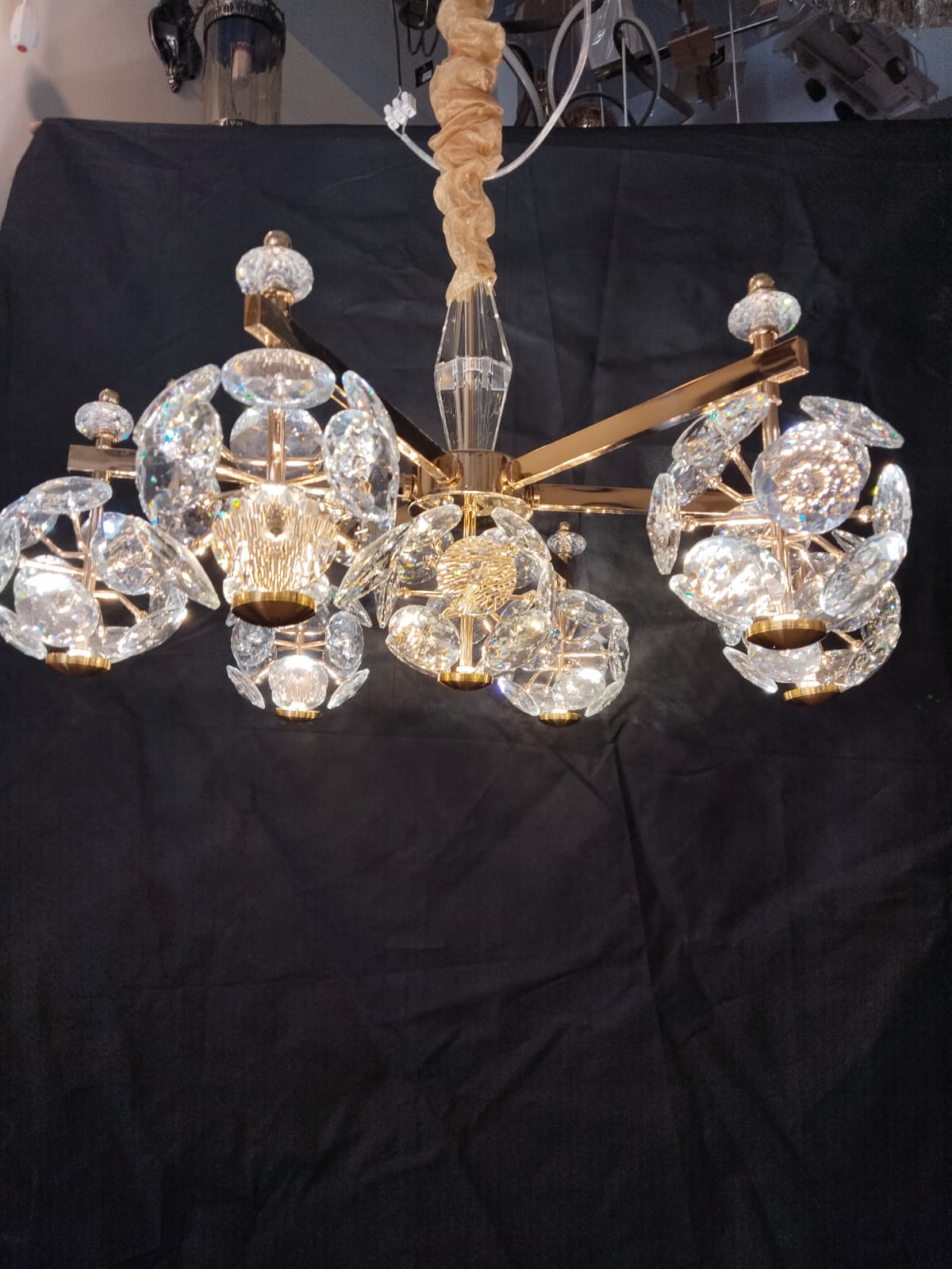 7 ball chandelier - AURA LIGHT