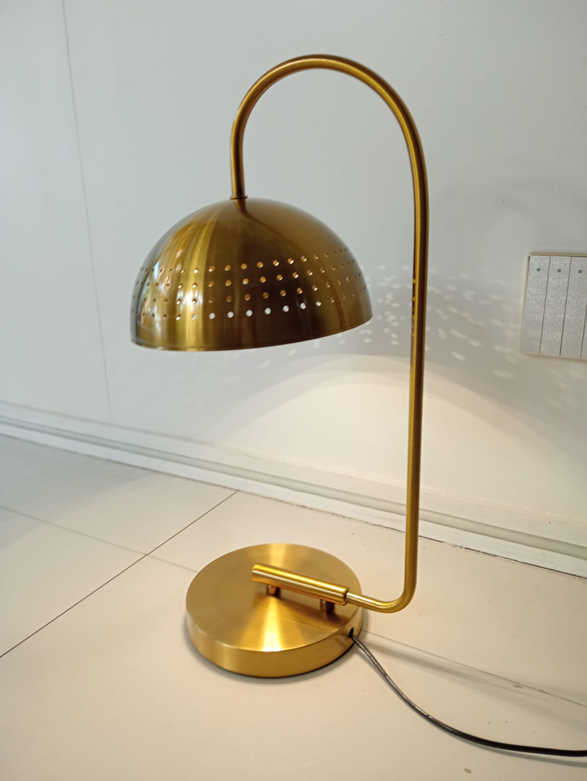 Old style Table lamp - AURA LIGHT