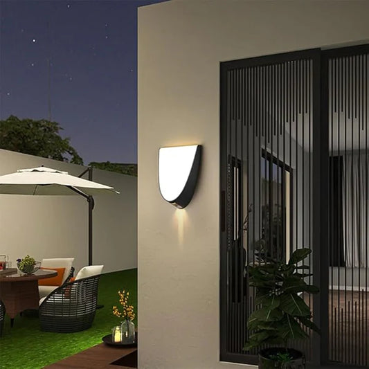 LED WIDE OUTDOOR LIGHT - AURA LIGHT