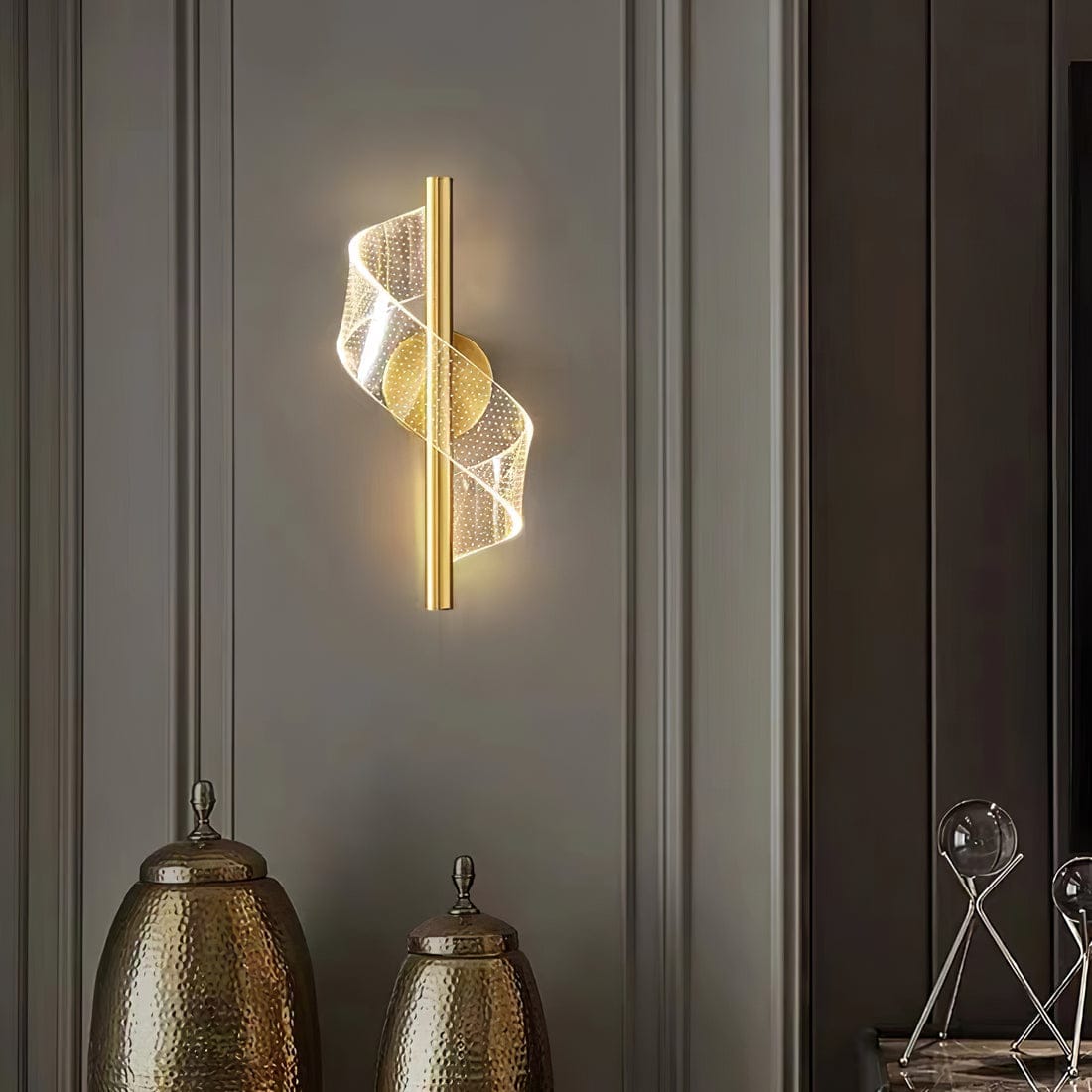 SWIRL WALL LIGHT - AURA LIGHT